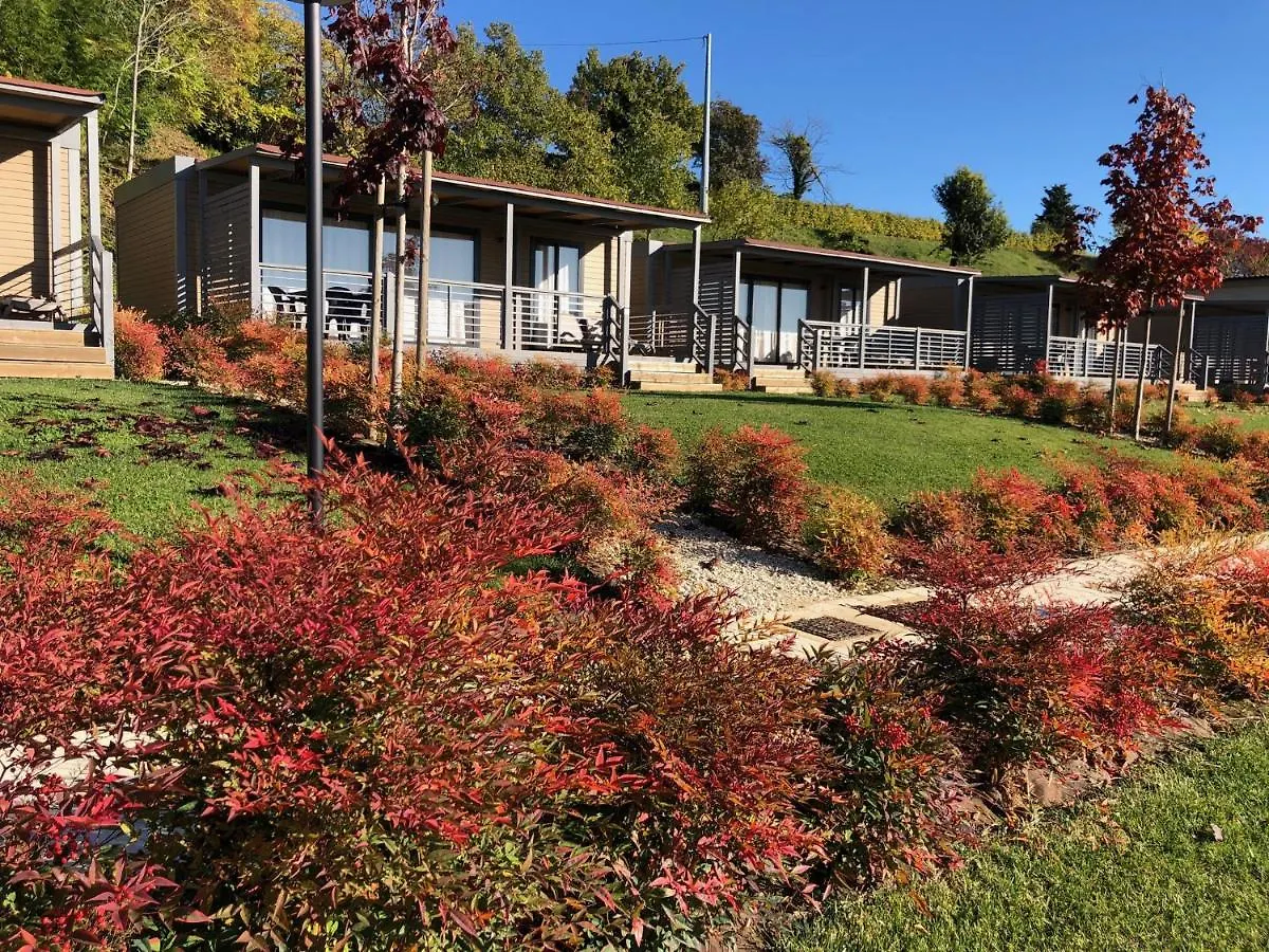 Alloggio per agriturismo Agricamping Al grappolo diVino Lazise Italia